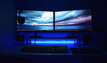 a horizon picture on a computer screen